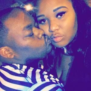 Meet your Posher, Kenney